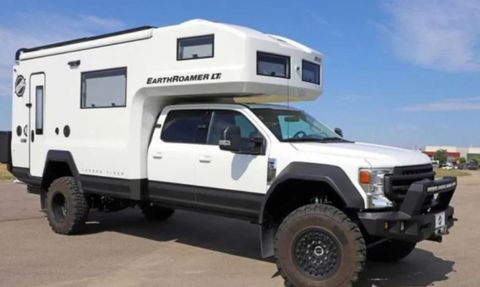 Jason Momoa 15 Milyon TL Değerinde Lüks Karavan Yaptırdı