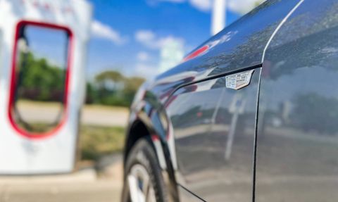 General Motors, Tesla'nın Şarj Standardını Benimsedi