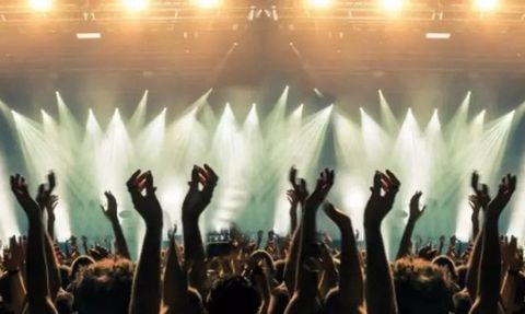 Yaz Konserleri, Caz Vapuru ve Yüksek Hızlı İnternet Yatırımı