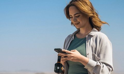 Motorola Defy Satellite Link: Uydu İletişimine Yeni Bir Çözüm