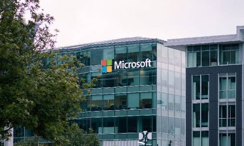 Microsoft, Çinli Bilgisayar Korsanlarının ABD Hükümetine Ait Hesaplara Eriştiğini Duyurdu
