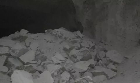 Gülşehir'de Bulunan Maden Ocağından Kaya Tuzu Çıkartılıyor