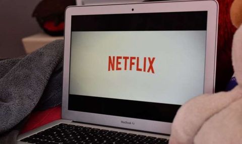 Netflix'in Beğenme Tuşları Videonun İçine Taşındı