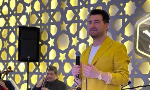 Murat Kurşun Konser Sırasında Havuza Düştü