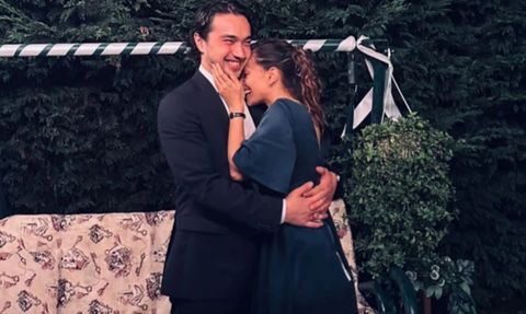 Leyla Tanlar ve Burak Dakak Nişanlandı