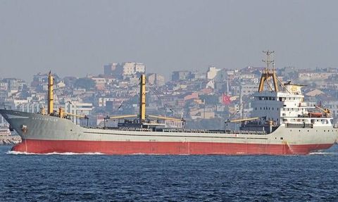 Karadeniz'de Türk Bayraklı Şilep Mayına Çarptı