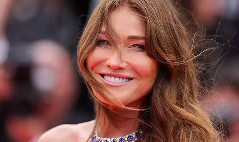 Carla Bruni'nin Kanserle Mücadelesi