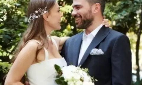 Aslı Enver'in Kızıyla Sevimli Paylaşımı