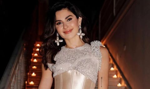 Nesrin Cavadzade'nin davet elbisesi eleştirildi