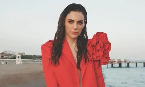 Yağmur Tanrısevsin'in Londra Çıkarması