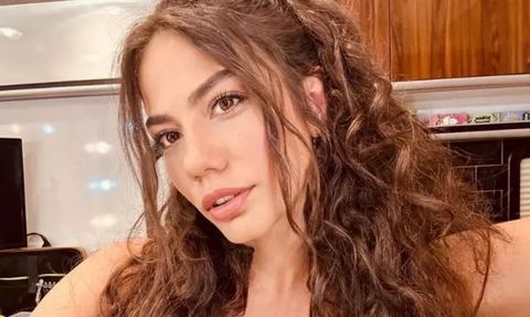 Demet Özdemir'in Yunanistan'da Aldığı Ev ve Son Paylaşımları
