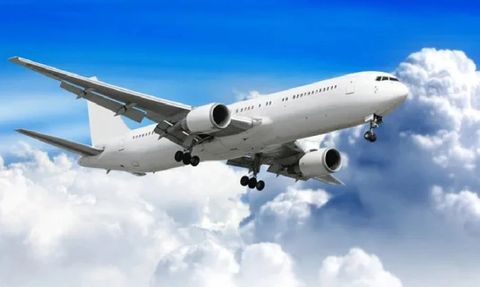 Uçakta 'Bomba' Paniği! Tahliye Edildi