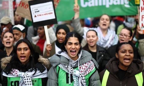 İsrail-Filistin Çatışmalarında Londra'da Dayanışma Gösterisi