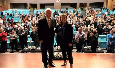 Yeşilçam'ın Unutulmaz Sanatçıları Perihan Savaş ve Ediz Hun İsrail'in Saldırılarını Kınadı