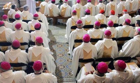 İspanya'da Katolik Kilisesi Skandalı: 200 Binden Fazla Çocuk Cinsel İstismara Uğradı