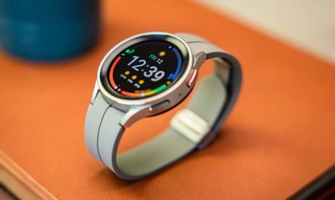 Kasım İndirimleri: Samsung Galaxy Watch 5 Pro ve Diğer Ürünlerde Büyük Fiyat Düşüşleri!
