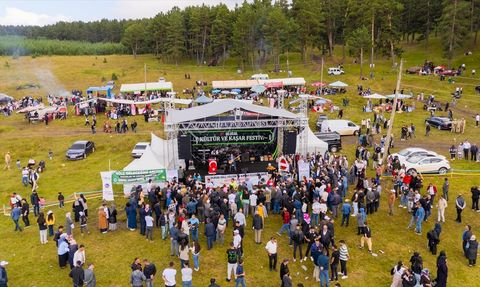 Ardahan'da 23. Ulusal Göle Kültür ve Kaşar Festivali Başladı