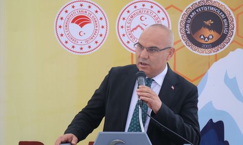 Ağrı'da Geven Balı Festivali Coşkuyla Başladı
