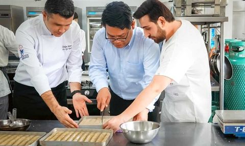 Karabük Üniversitesi'nden Tayland'da Baklava Tanıtımı
