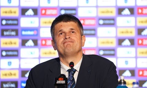 Anadolu Efes Sezonu Kupa ile Açtı