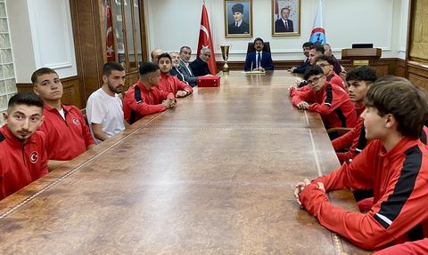 Balkan Şampiyonu Ampute Futbol Milli Takımı Kırşehir'de Teşekkür Ziyareti Gerçekleştirdi