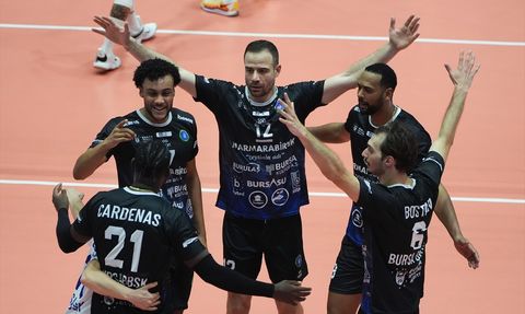 Bursa Büyükşehir Belediyespor, Arkas Spor'u Deplasmanda Yendi