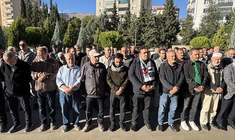 Yahya Sinvar İçin Kahramanmaraş'ta Gıyabi Cenaze Namazı Kılındı