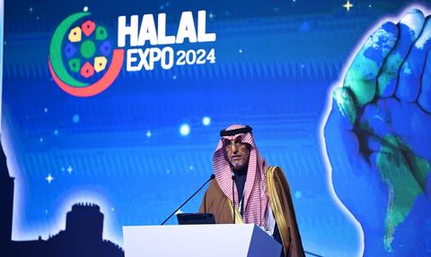 10. Dünya Helal Zirvesi İstanbul'da Başladı