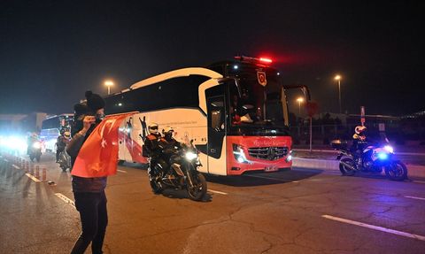 A Milli Futbol Takımı Kayseri'ye Ulaştı