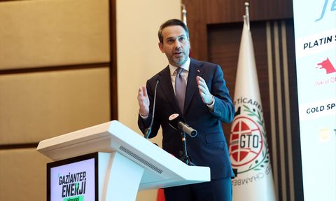 Bakan Bayraktar Gaziantep Enerji Zirvesi'nde Konuştu