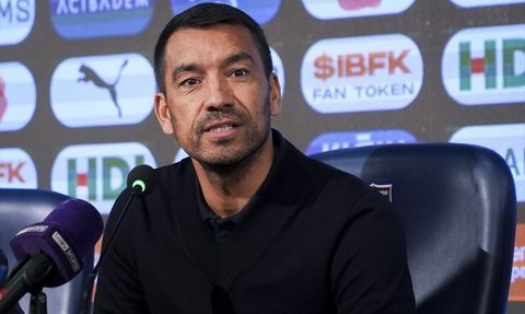 Beşiktaş Teknik Direktörü Giovanni van Bronckhorst'tan Açıklamalar