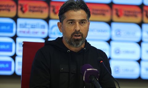 Çaykur Rizespor'un Teknik Direktörü İlhan Palut Maç Sonrası Açıklamalarda Bulundu