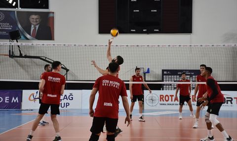 Cizre Belediyespor Hazırlıklarını Tamamladı