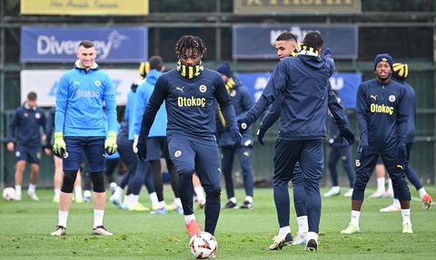 Fenerbahçe, Slavia Prag Maçı İçin Hazırlıklarını Tamamladı