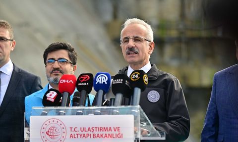 Halkalı-Ispartakule Demiryolu Hattı'nda Işık Görüldü