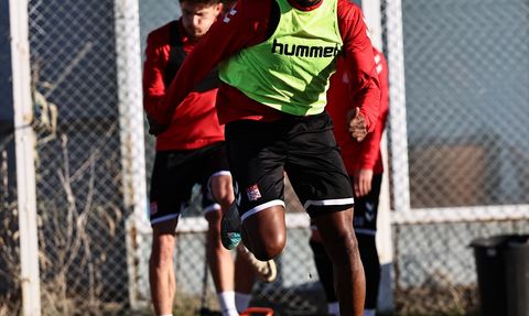 Sivasspor, Fenerbahçe Maçına Hazırlanıyor