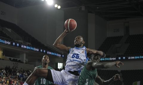 Türk Telekom'un Dominasyonu: Darüşşafaka'ya Karşı 105-68 Zafer