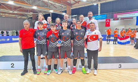 Türkiye Avrupa Gençler Beyzbol Şampiyonası'nda Gümüş Madalya Kazandı