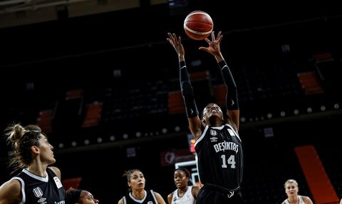 Beşiktaş, Tarsus Spor'u Yenerek 10. Haftayı Galibiyetle Tamamladı