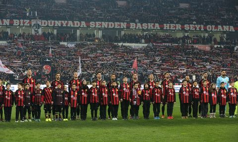 Eskişehirspor'un Maçına Rekor Taraftar Desteği