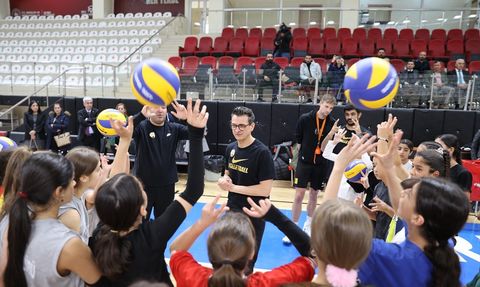 Giovanni Guidetti'nin Yarının Sultanları Projesi Mardin'de Hayata Ge geçti