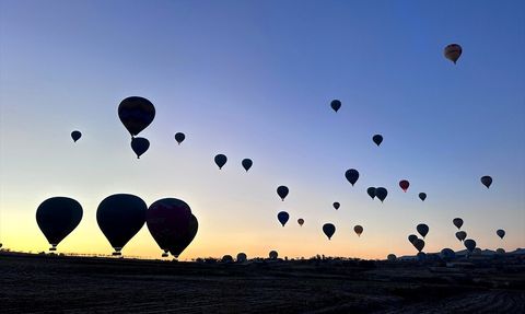 Kapadokya'da Sıcak Hava Balonları Tekrar Gökyüzünde