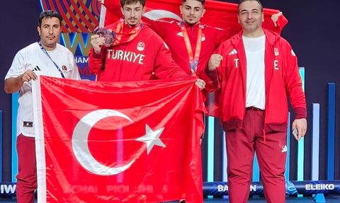 Milli Haltercilerden Dünya Şampiyonası'nda 3 Bronz Madalya
