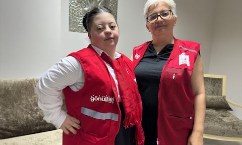 Türk Kızılay Engelliler Günü'nü Müzikalla Kutladı