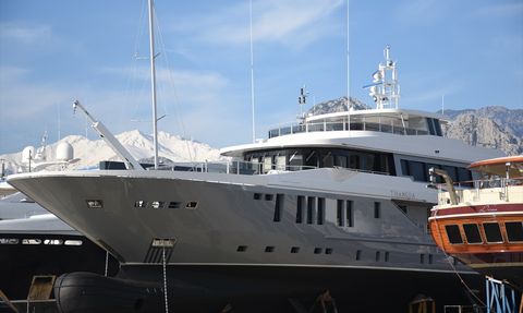 Antalya Serbest Bölge'de Ticaret Hacmi Yükselişte