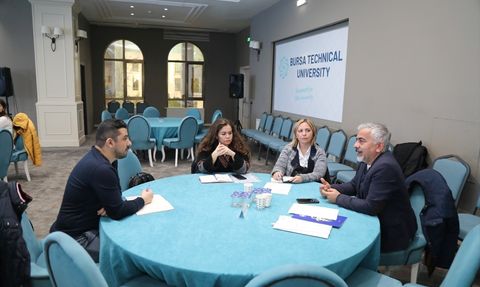 Bursa'da Tekstil Sektörüne Yönelik Sorun Çözüm Toplantısı