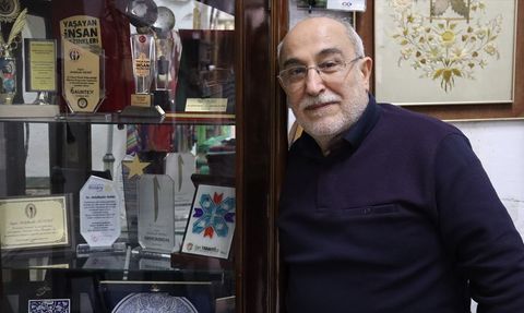 Gaziantep'in Kutnu Ustası Abdulkadir Mekki Yılın Kareleri Oylamasında