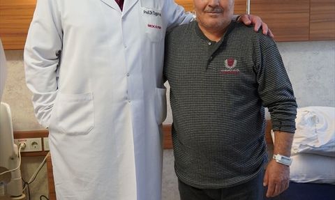 İzmir'de Robotik Cerrahiyle Pankreas Kitle Ameliyatı Başarıyla Gerçekleşti