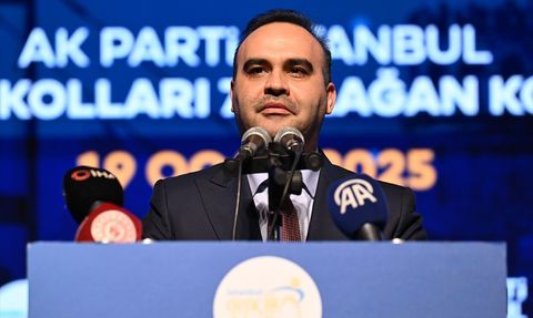 Sanayi ve Teknoloji Bakanı Kacır, Gençlere Hitap Etti