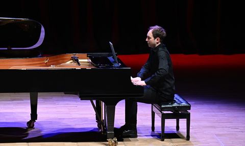 EnsariSchuch İkilisi İstanbul'da Unutulmaz Bir Konser Verdi